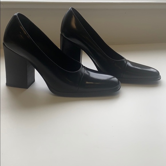 Gucci size 5.5B pumps with stacked block heel - Picture 1 of 6